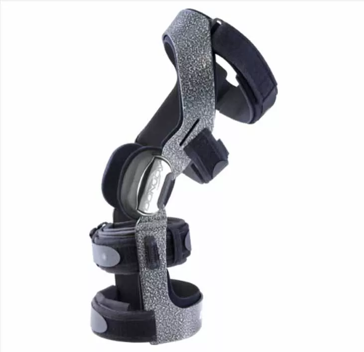 Armor Fourcepoint™ Knee Brace, 1/EA