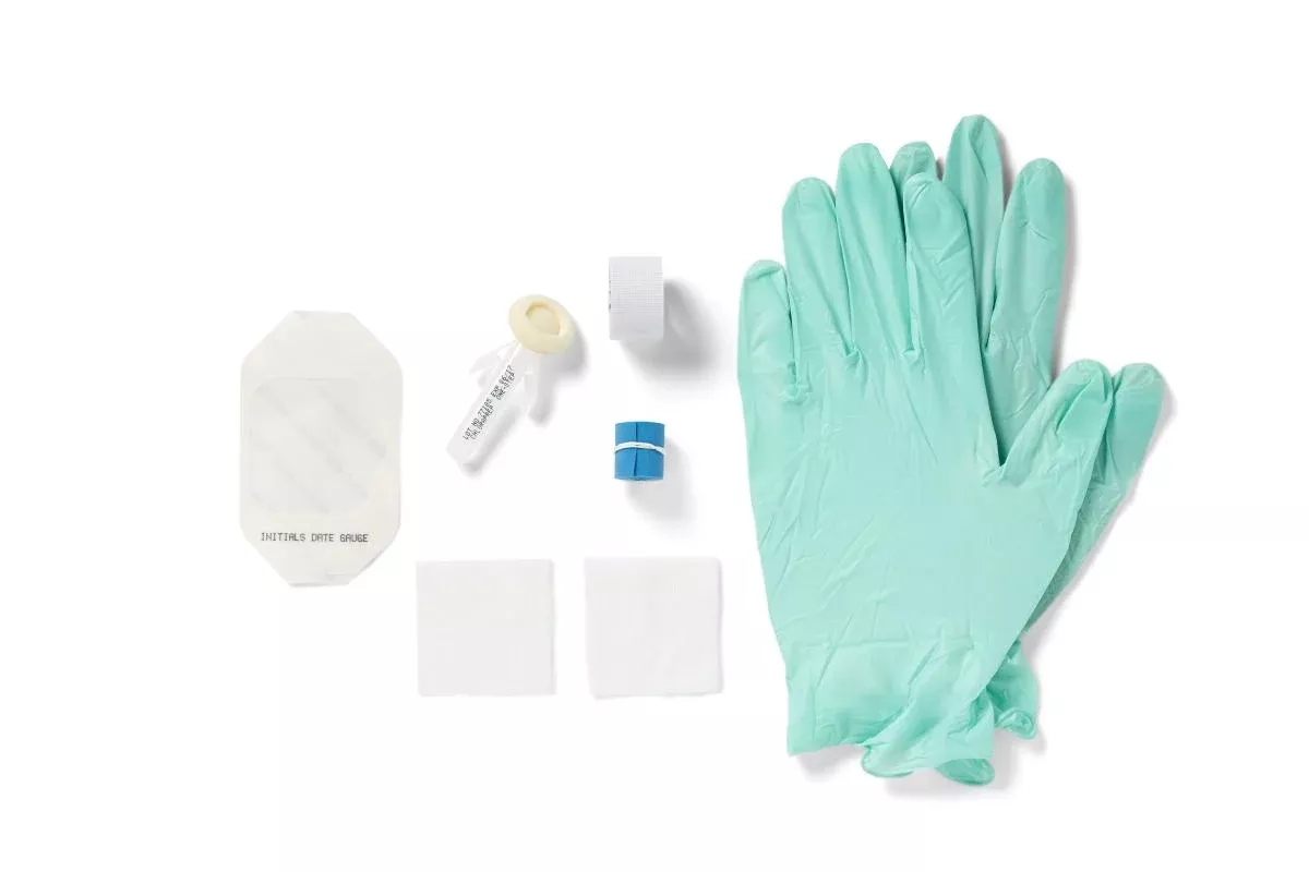 IV Start Kit with Gloves and ChloraPrep Applicator