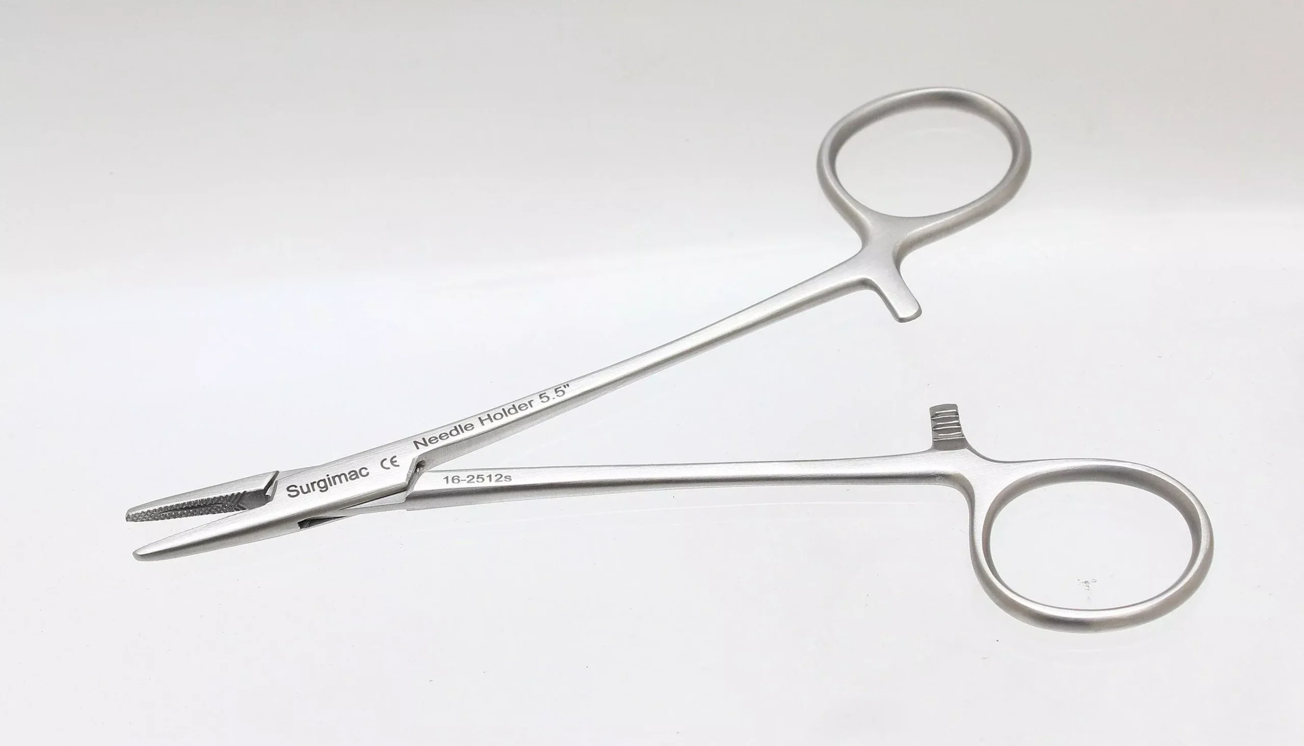 Needle Holder 5.5" Serrated jaws