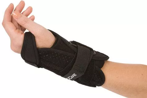 Quick-Fit Wrist Brace
